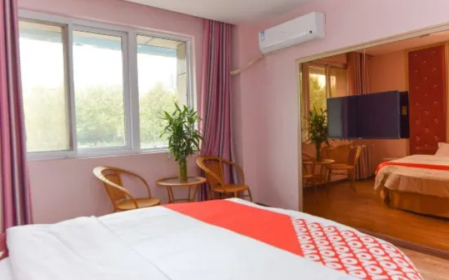 Bengbu Juyuan Theme Hotel