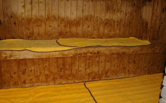 Higashiyama Onsen Maple Plaza