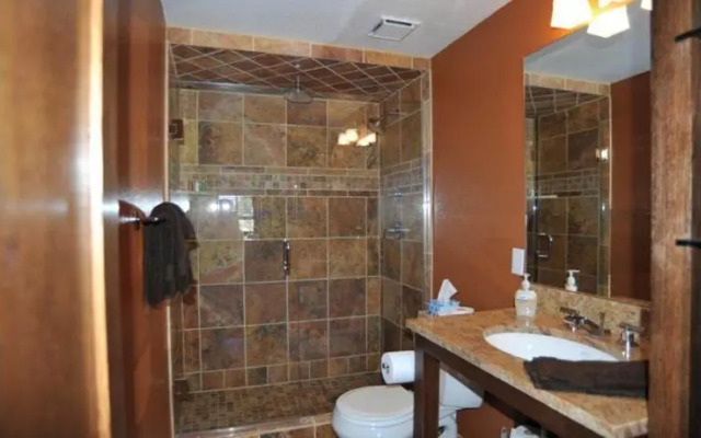 RedAwning Clubhouse #50