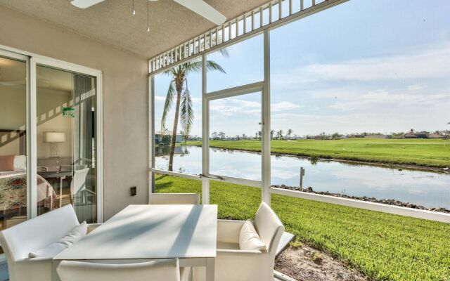Catina Vacation Rental: Bright 2-BR Condo with Lake Views. Located in Lely Resort with Pool, Hot Tub, and Golf Access. Ideal for Golfers and Beachgoers, Minutes from Naples and Marco Island