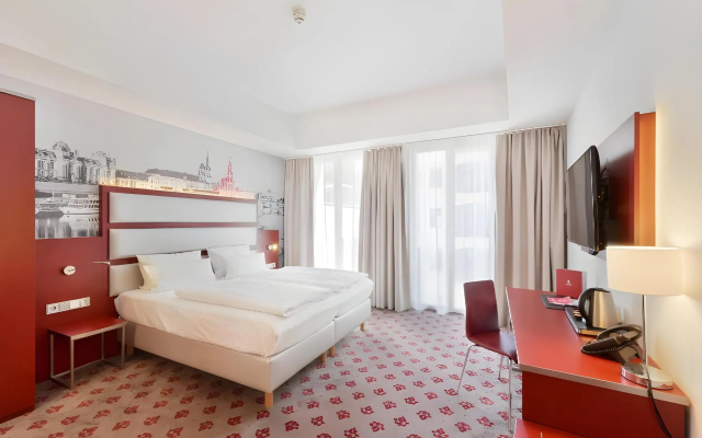 Amedia Plaza Dresden, Trademark Collection by Wyndham