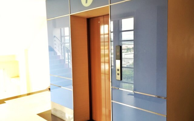 The Ascent Apartment
