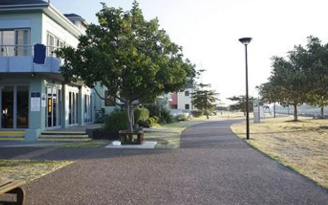 Harbourside Apartments