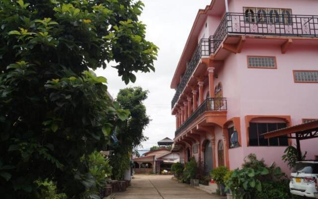 Phou Ang Kham 2 Hotel