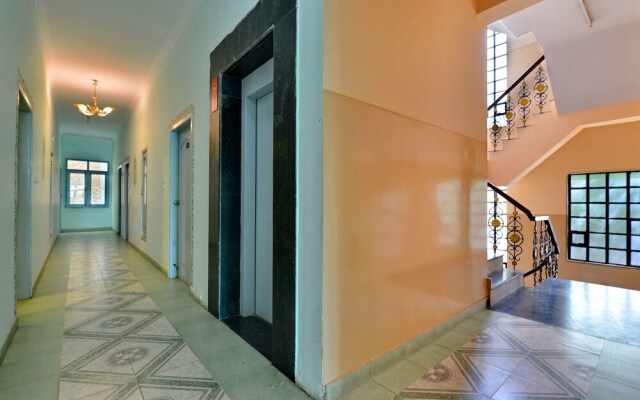 OYO 8051 Hotel Don Jon