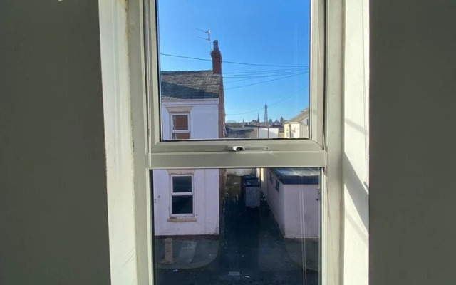Blackpool Abode - Tower View
