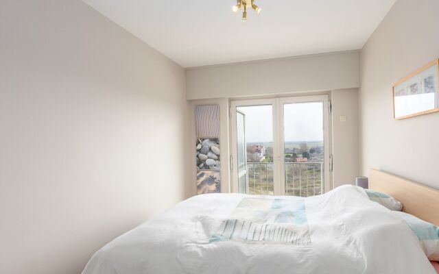 Modern Apartment With Frontal Sea-view