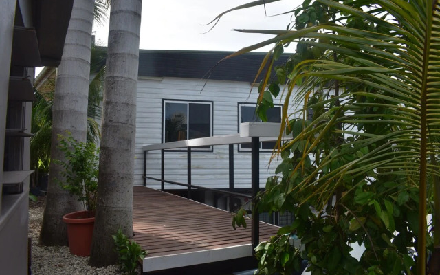 Hohola Apartments