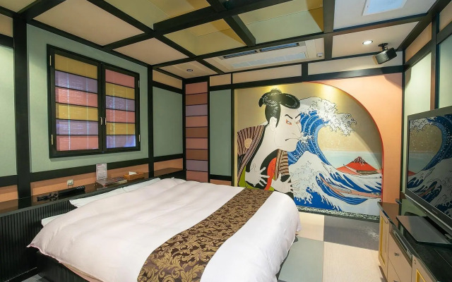 Hotel To