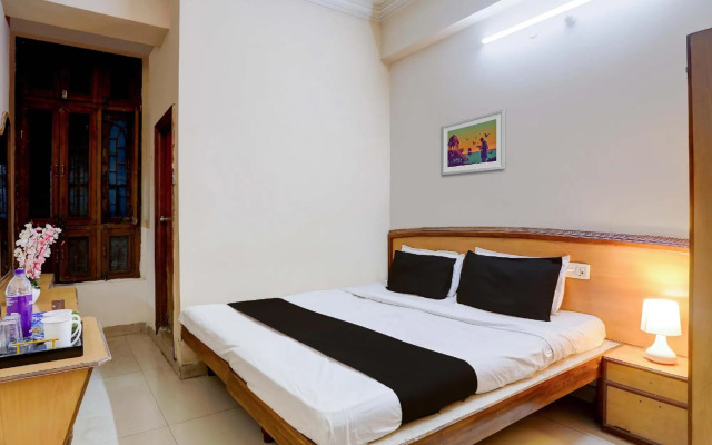 Hotel RR Residency
