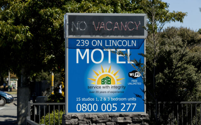 2 on Whiteleigh and 239 on Lincoln Motel