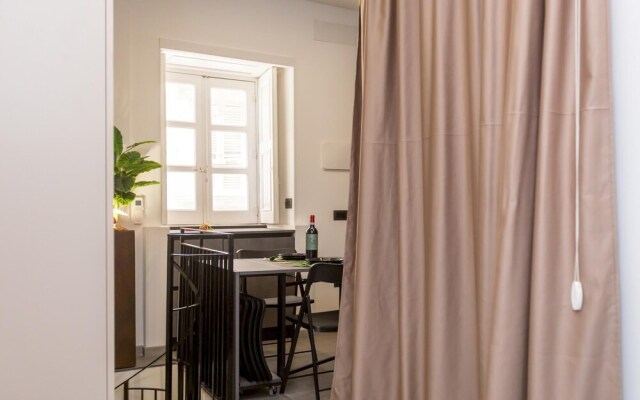 Interno 6 in Siracusa
