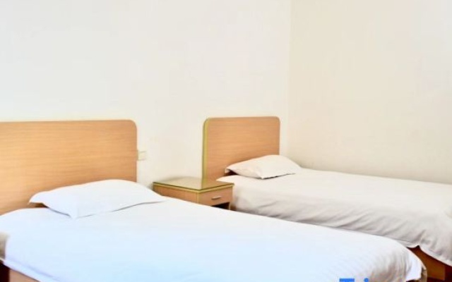 Shanghai Jiujin Hotel (Railway Station Zhabei Central Hospital Branch) – Guest Rooms – Shanghai