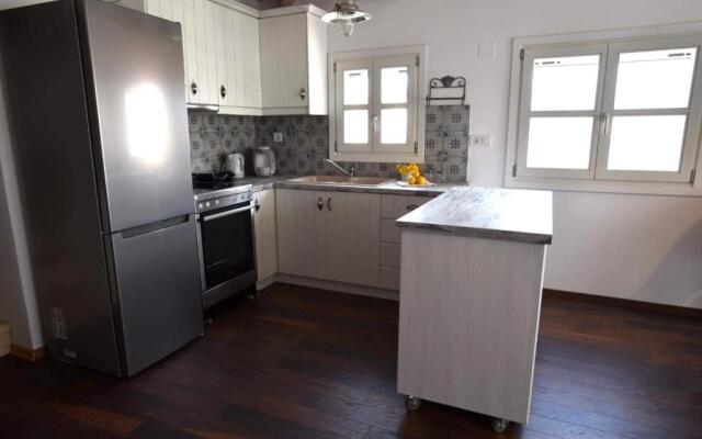 Zoe apartment