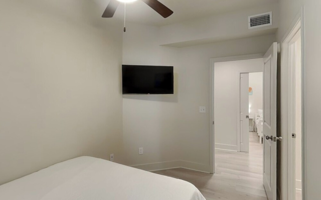 Sea Glass #313 by Southern Vacation Rentals