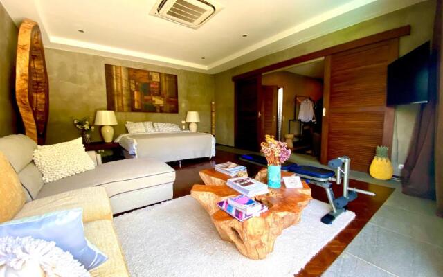 Luxury 5 Bedroom Private Pool Villa (Riverfront)