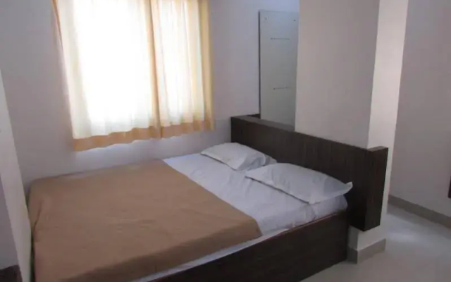 Hotel Sai Ashirwad