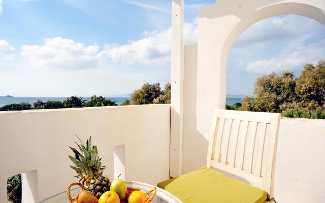 Medusa Beach Resort and Suites