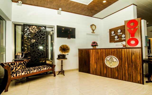 Clove Transit Hotel by OYO Rooms