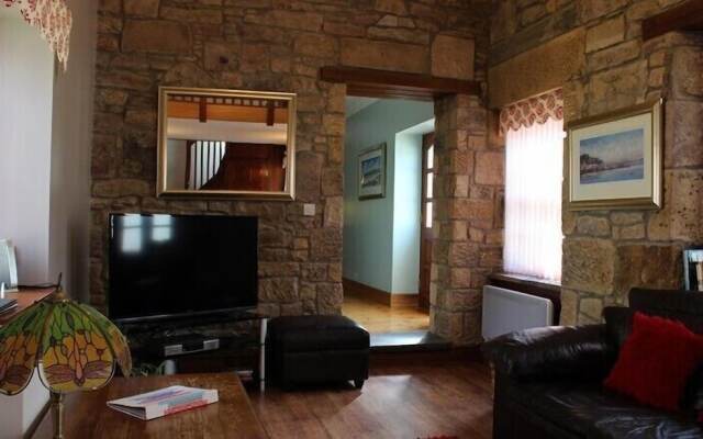 Auchenheglish Lodges - The Smiddy