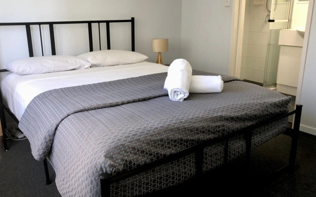 Kalua Holiday Apartments