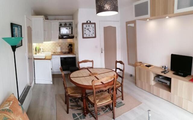 Appartement 2 pièces entièrement rénové