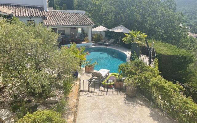 Chambre d'hôtes le Bien-être -Route des Rouvières 3289