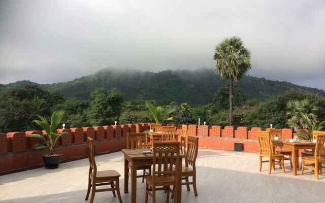 WEStay at Bagan Lotus Hotel