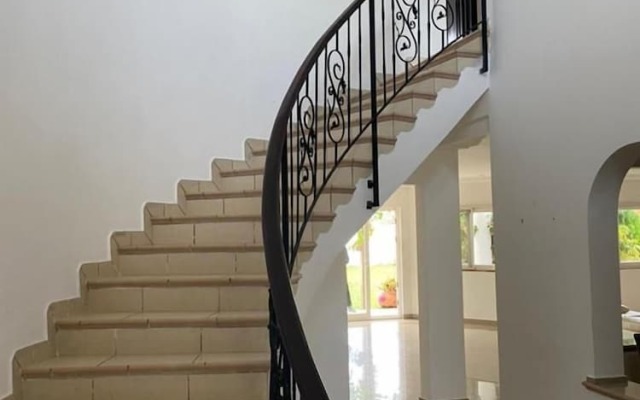 Trassaco Valley 5 Bedrooms mansion