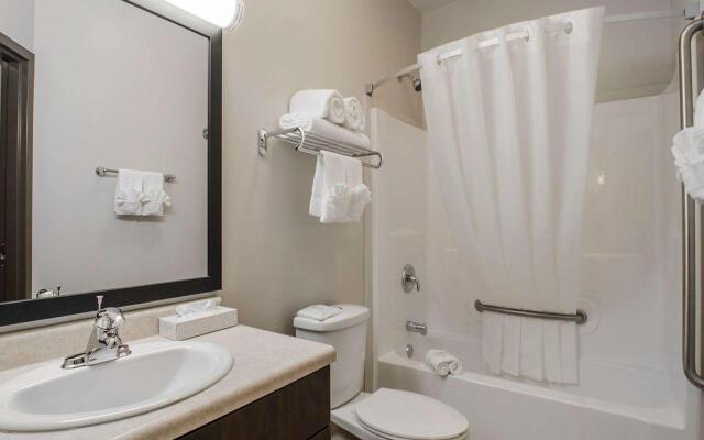 Suburban Extended Stay Hotel Estevan