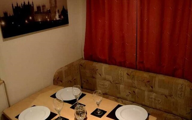 Holiday Home Savannah in Coghurst Holiday Park