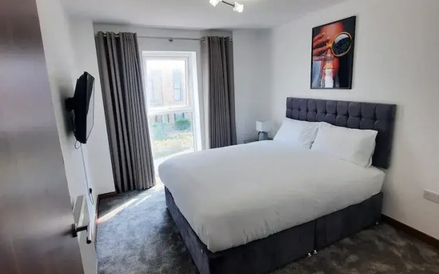 Charming Dartford Apartment Retreat