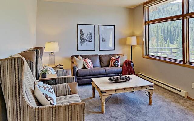 River Bank Lodge 2917