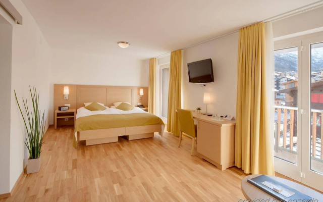 Hotel Bristol