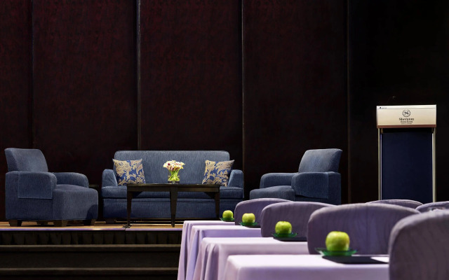 Sheraton Hong Kong Hotel & Towers