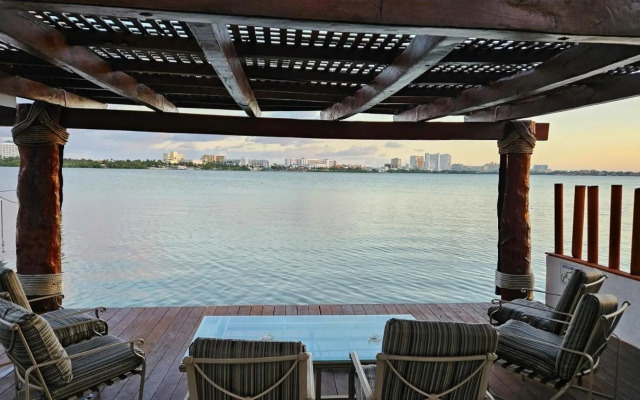 Sina Suites Cancún - Adults Only