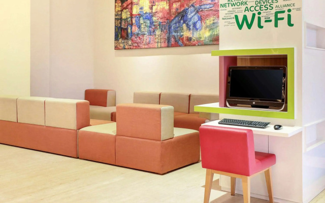 ibis Styles Jakarta Gajah Mada Hotel