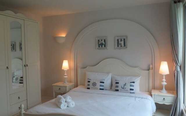 Chelona Huahin Condo Garden View by Dome