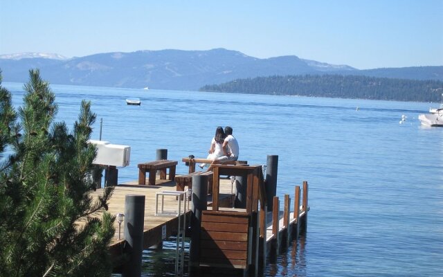 Shore House At Lake Tahoe