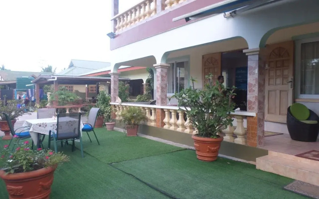 Villa Bananier Guest House