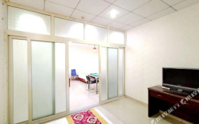 Yuanyue Business Hotel