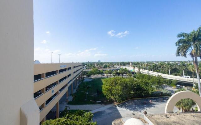 608 Studio Apt Hollywood Beach