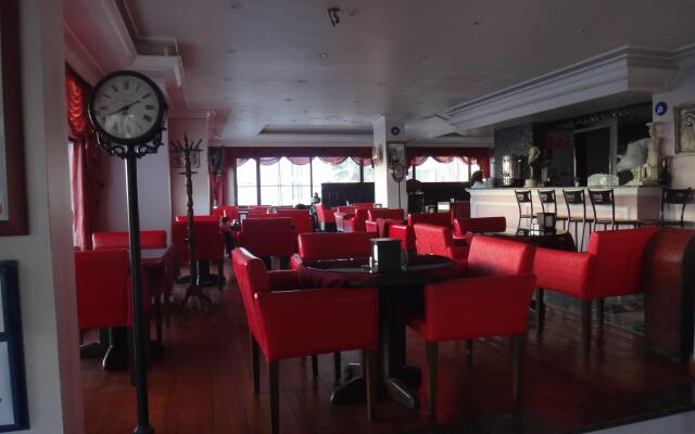 Temple Hotel
