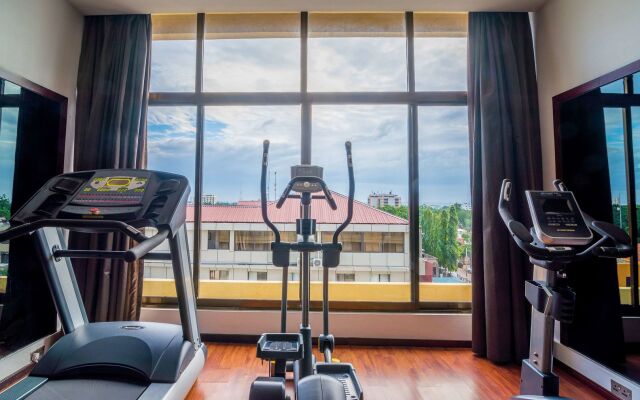 Peninsula Hotel Dar Es Salaam