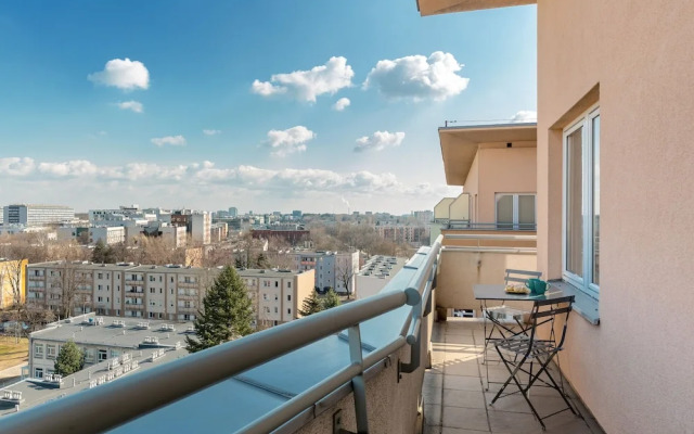 Studio Majewskiego Warsaw by Renters