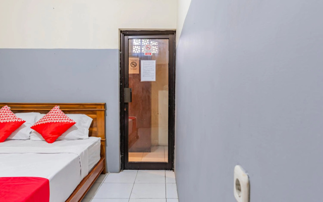 Hotel O Ilir Barar I Near Rumah Sakit Islam Siti Khadijah Formerly Maleo Hotel – Guest Rooms – Palembang