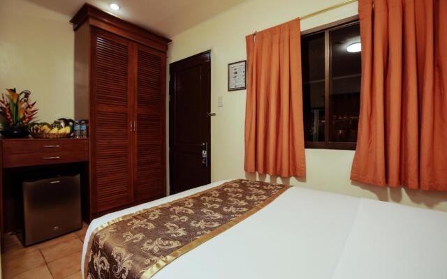 Paradise Garden Hotel and Convention Boracay Powered by ASTON