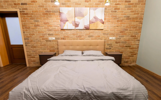 Апартаменты в загородном доме