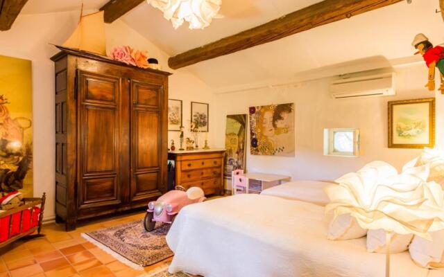 Maison Paradou, 8 pièces, 12 personnes - FR-1-599-10