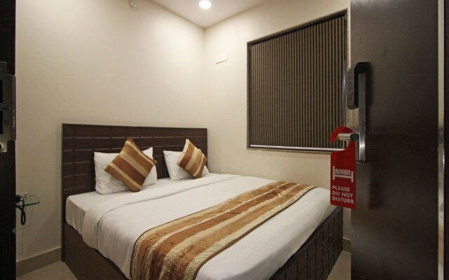 OYO 7843 Hotel Comfort Inn